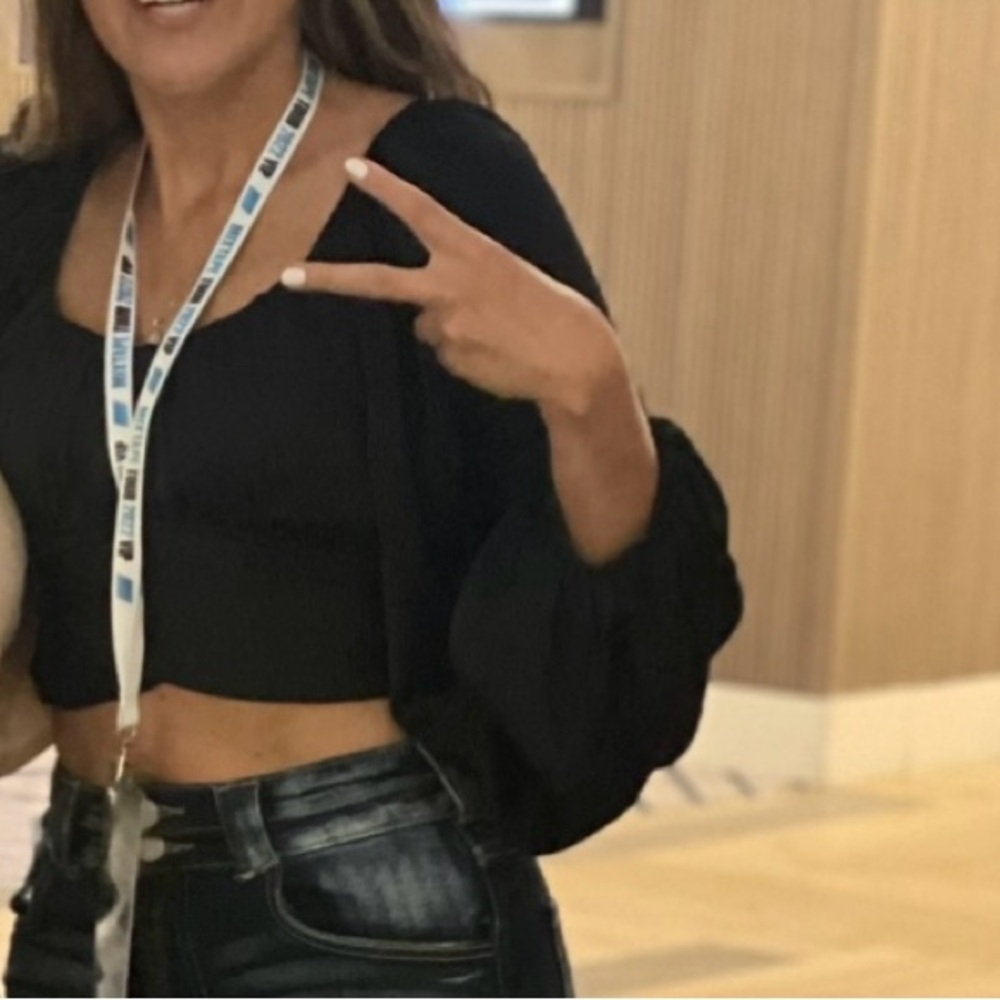 Entro Black Oversized Crop Blouse Long Sleeve